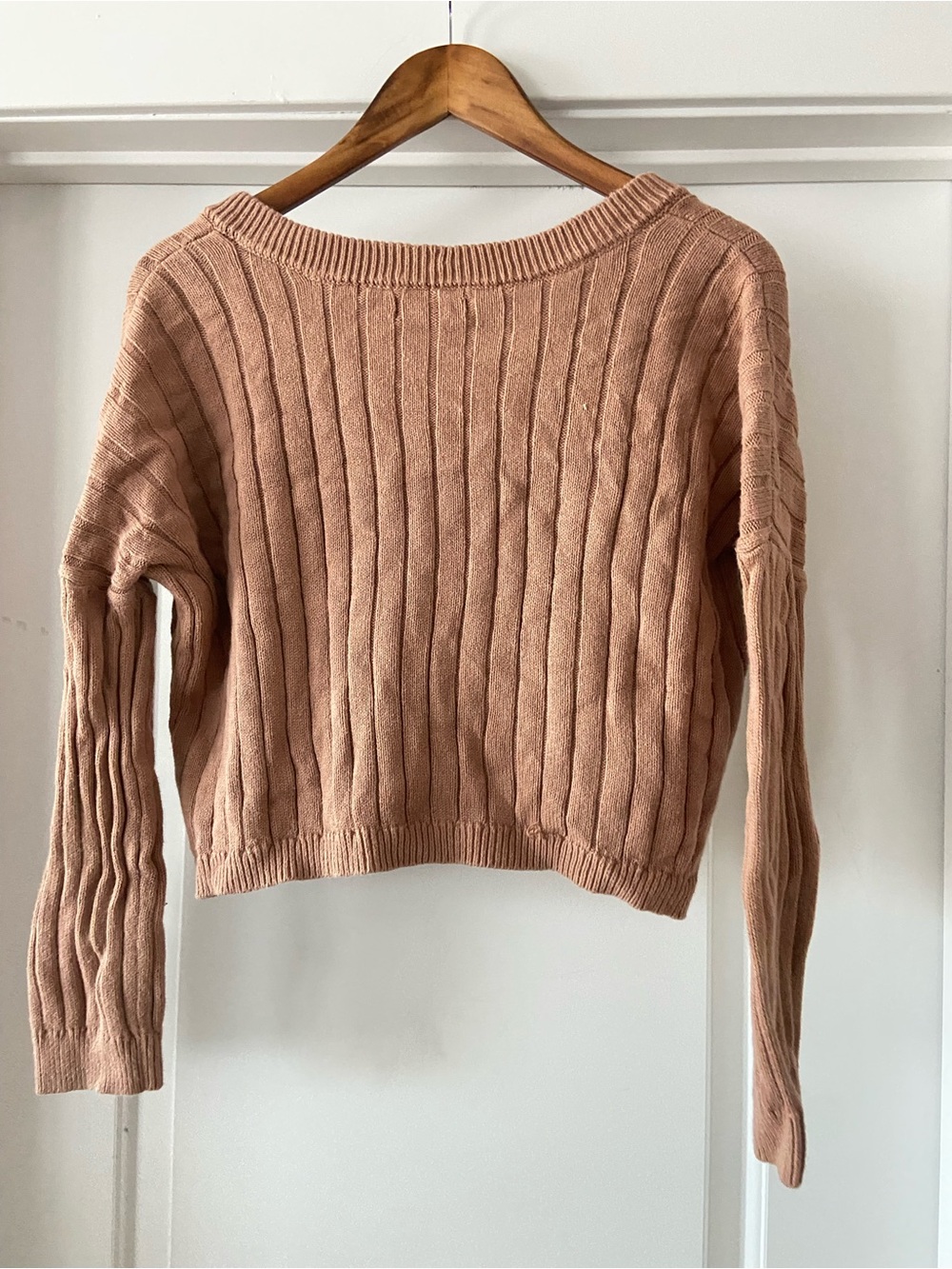 Kendall & Kylie Ribbed Lace-Up V-Neck Cropped Sweater - Picture 3 of 5